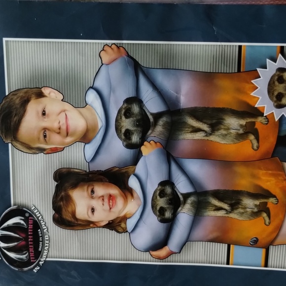 NEW The Original Mouthman Animated Lemur Childs Arm Wrap Shirt/Hoodie 8 - Picture 1 of 5